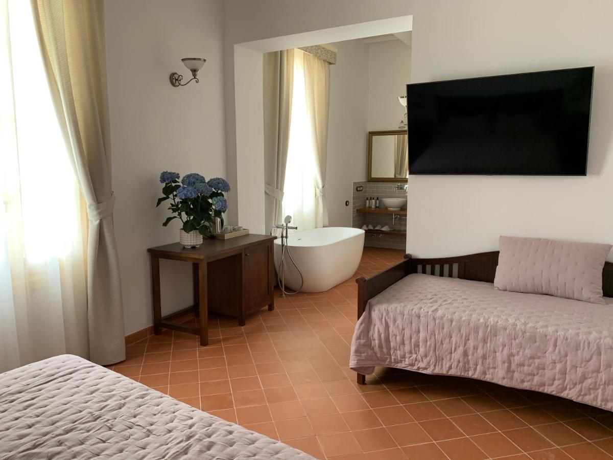 Seranova Luxury Hotel - Adults Only ثيوداديلا المظهر الخارجي الصورة