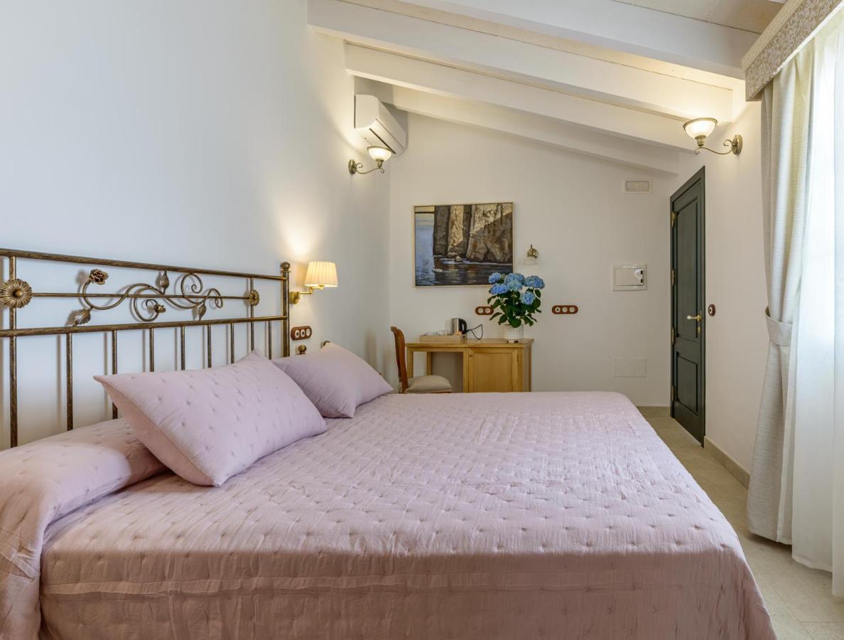 Seranova Luxury Hotel - Adults Only ثيوداديلا المظهر الخارجي الصورة